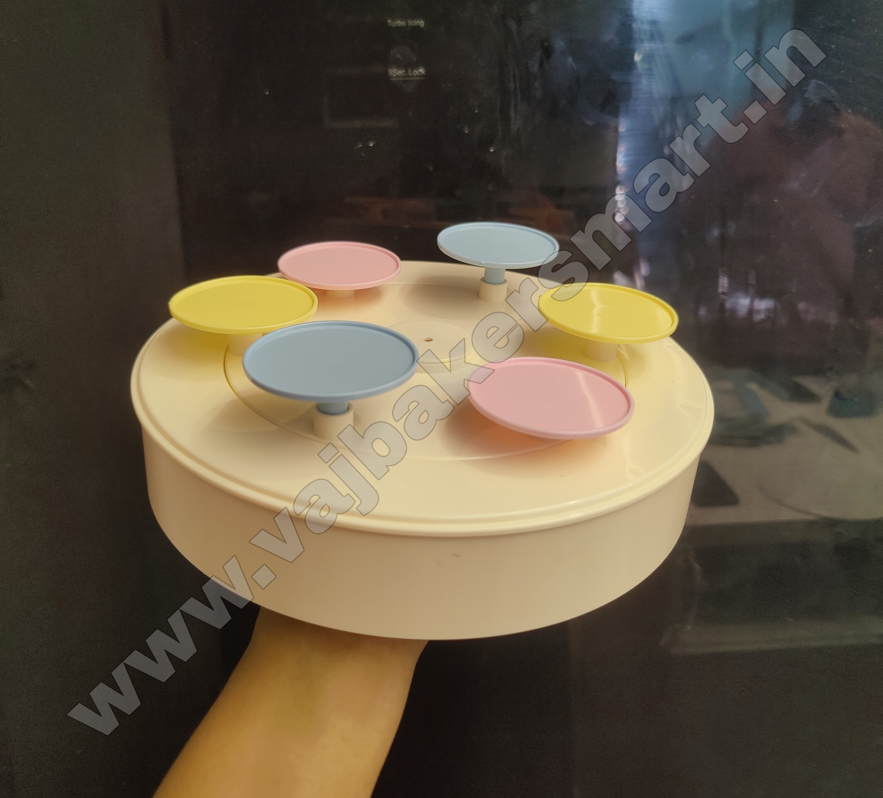Rotating Cupcake Stand (Battery Operated)