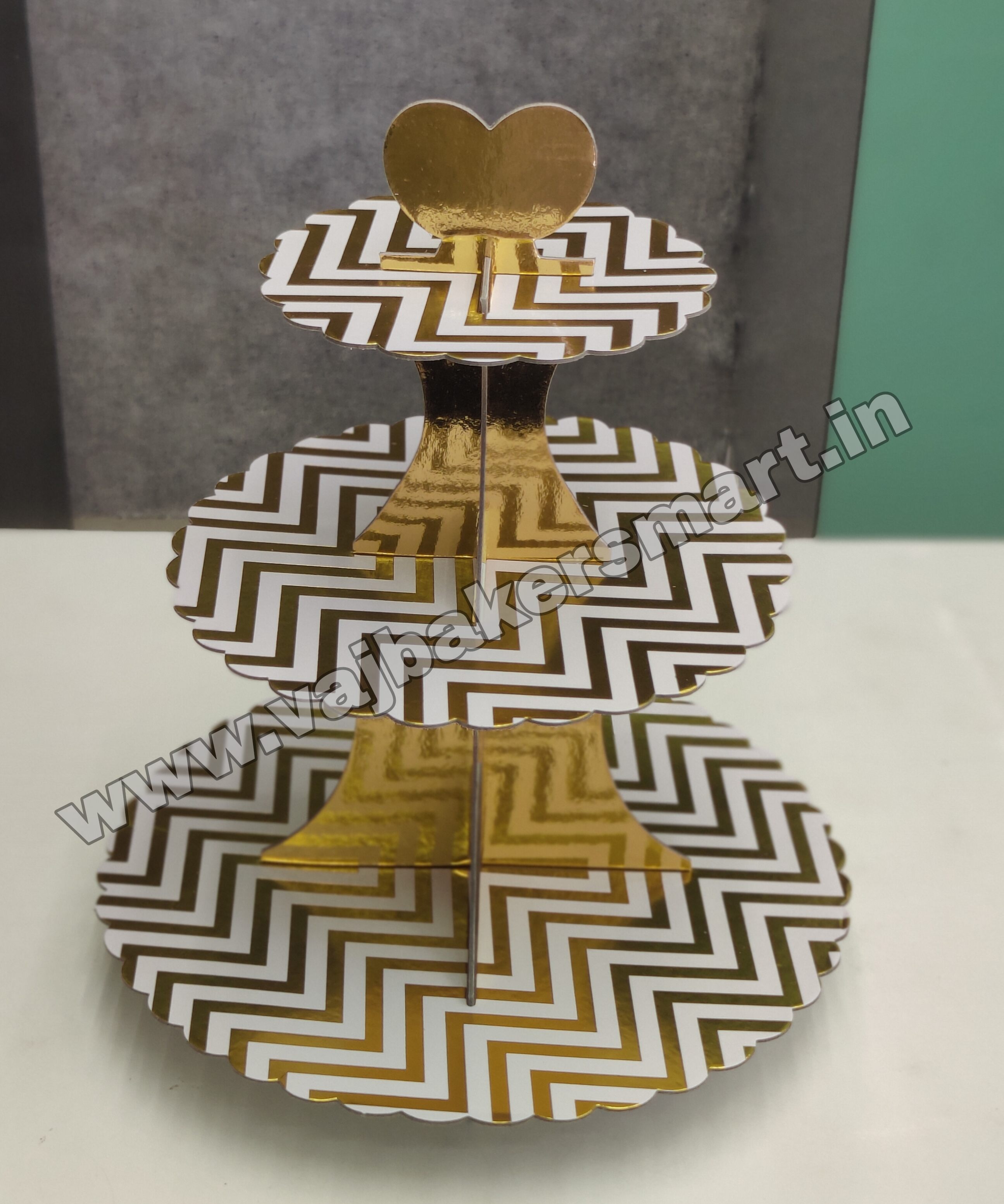 CS3 Paper Cup Cake Stand (Zigzag Zig Gold)