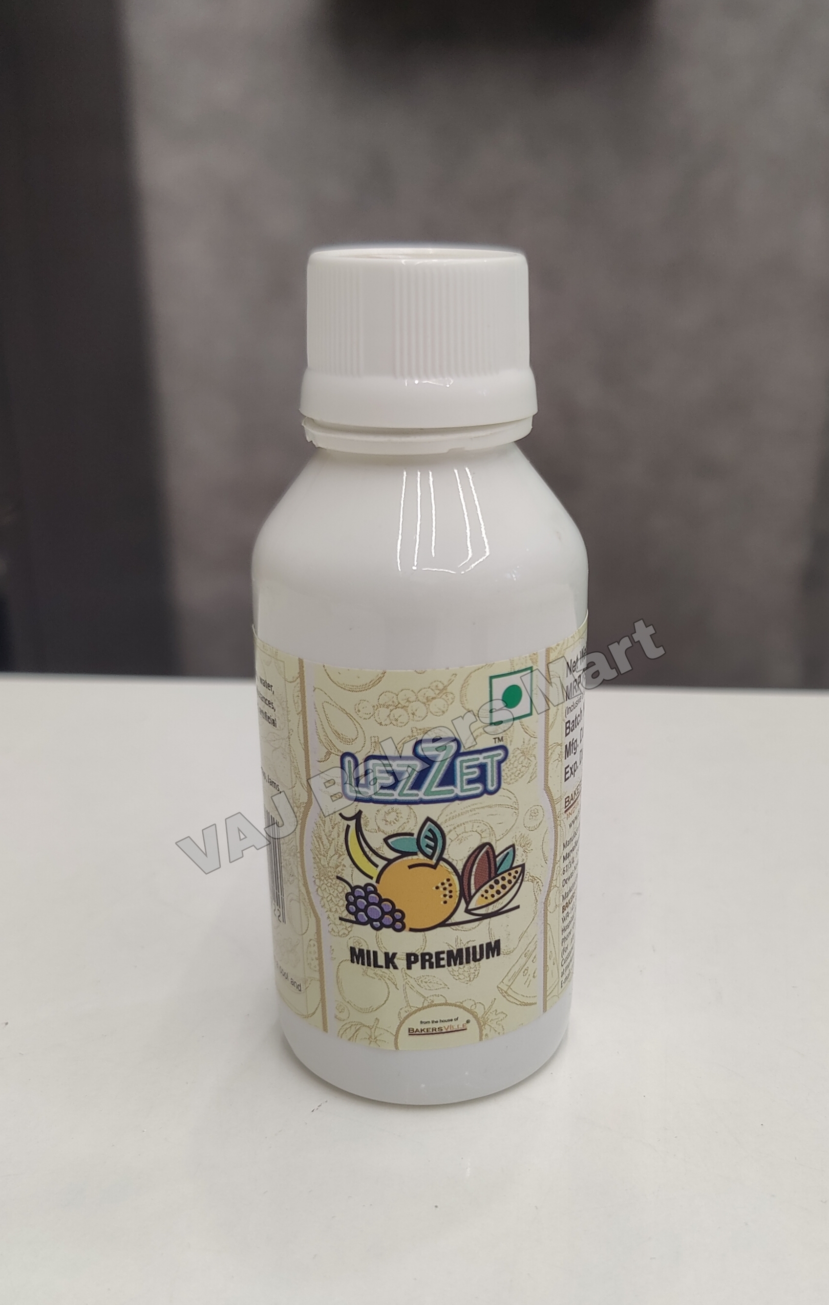 Milk Essence 100ml - LezZet Bakersville Xmas