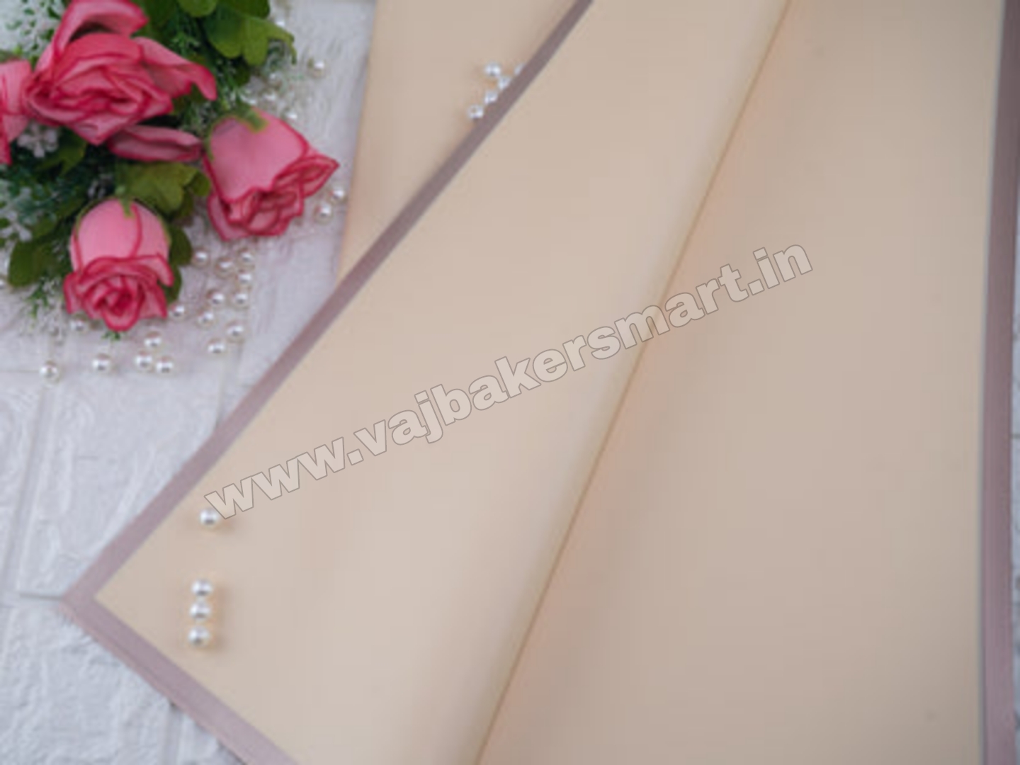 Bouquet Wrapping Paper Sandal with Rose Gold Border (Pack of 5)