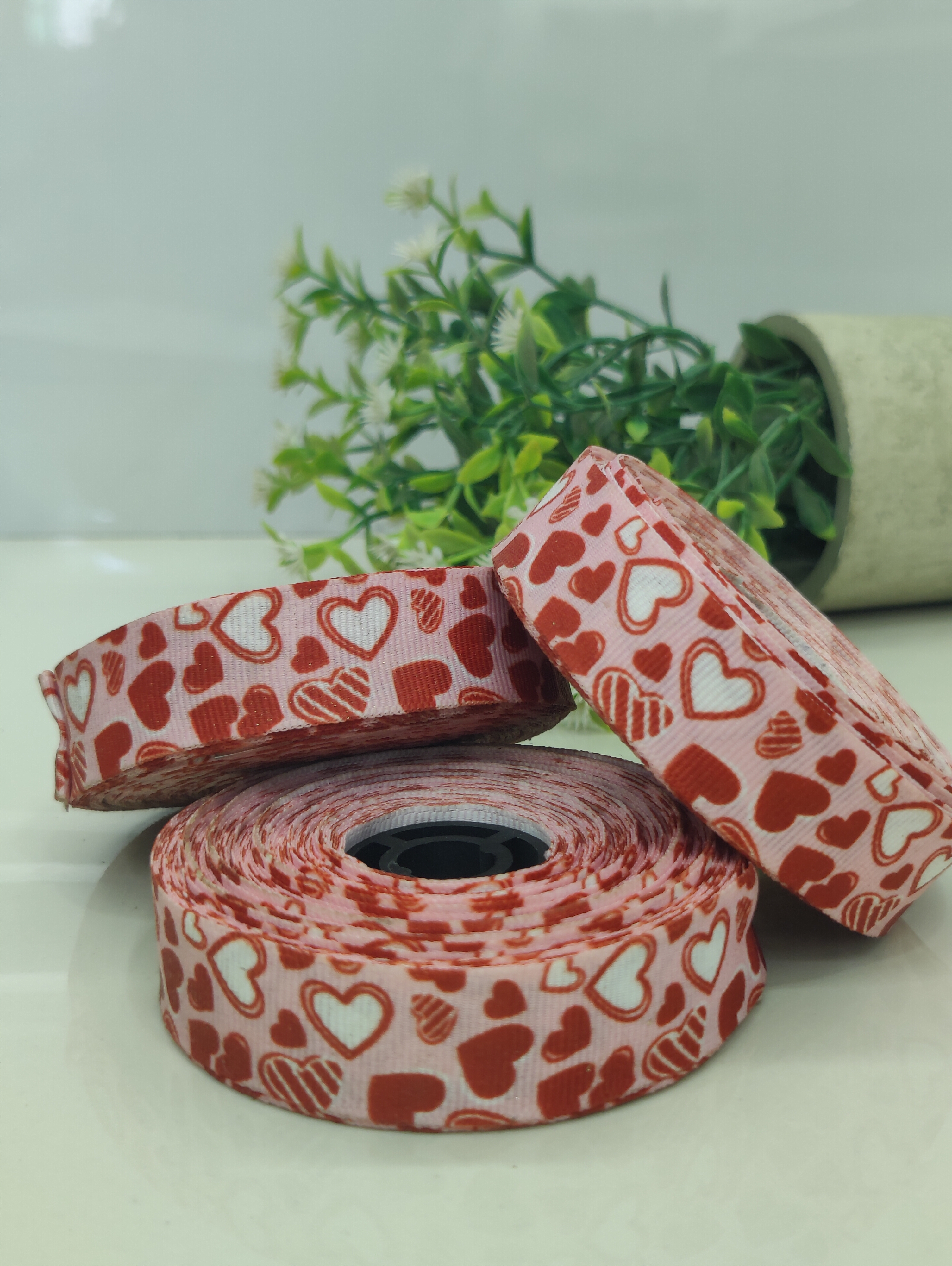 LH2 1" Lace 1M - Heart Red & White