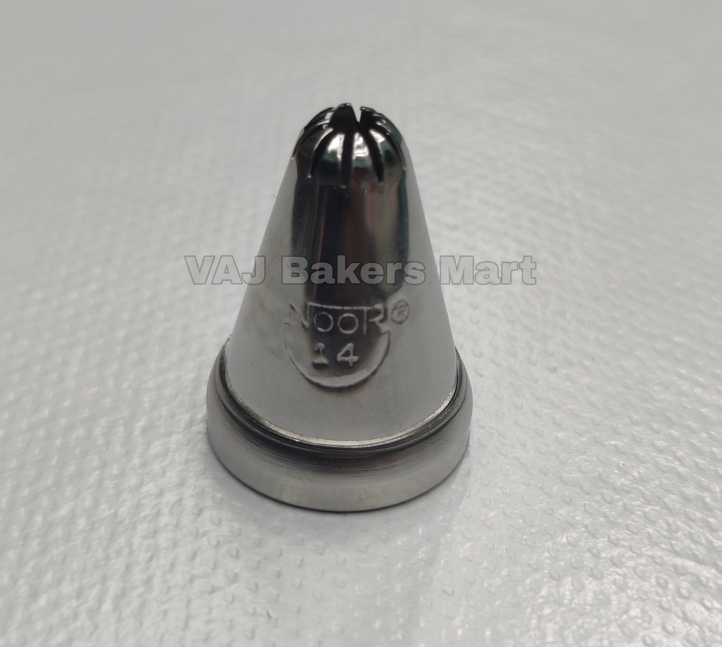 Noor 14 Closed Star End Nozzle - 10 Star
