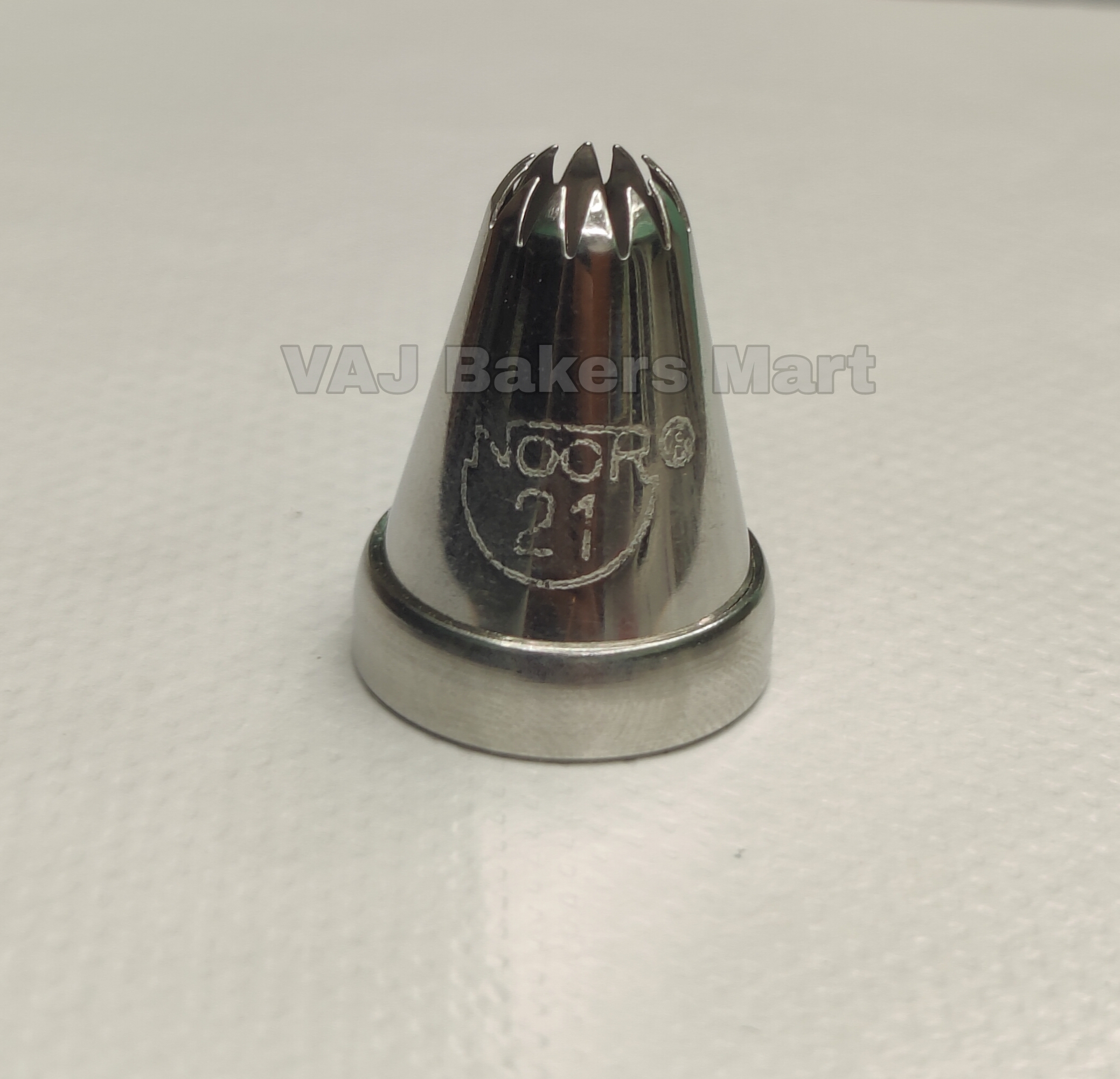 Noor 21 Closed Star End Nozzle - 12 Star
