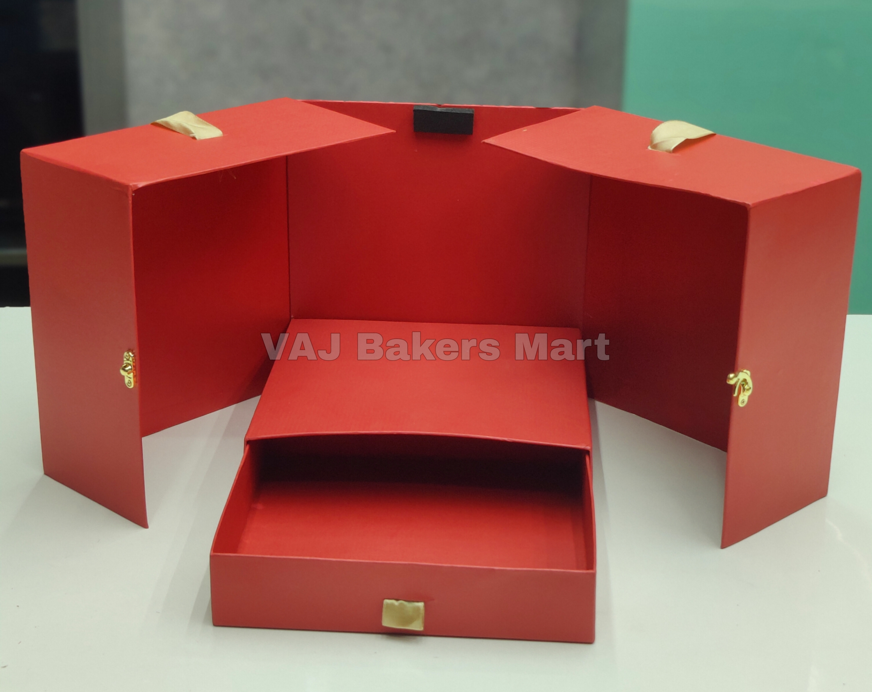 Surprise Gift Box - Red