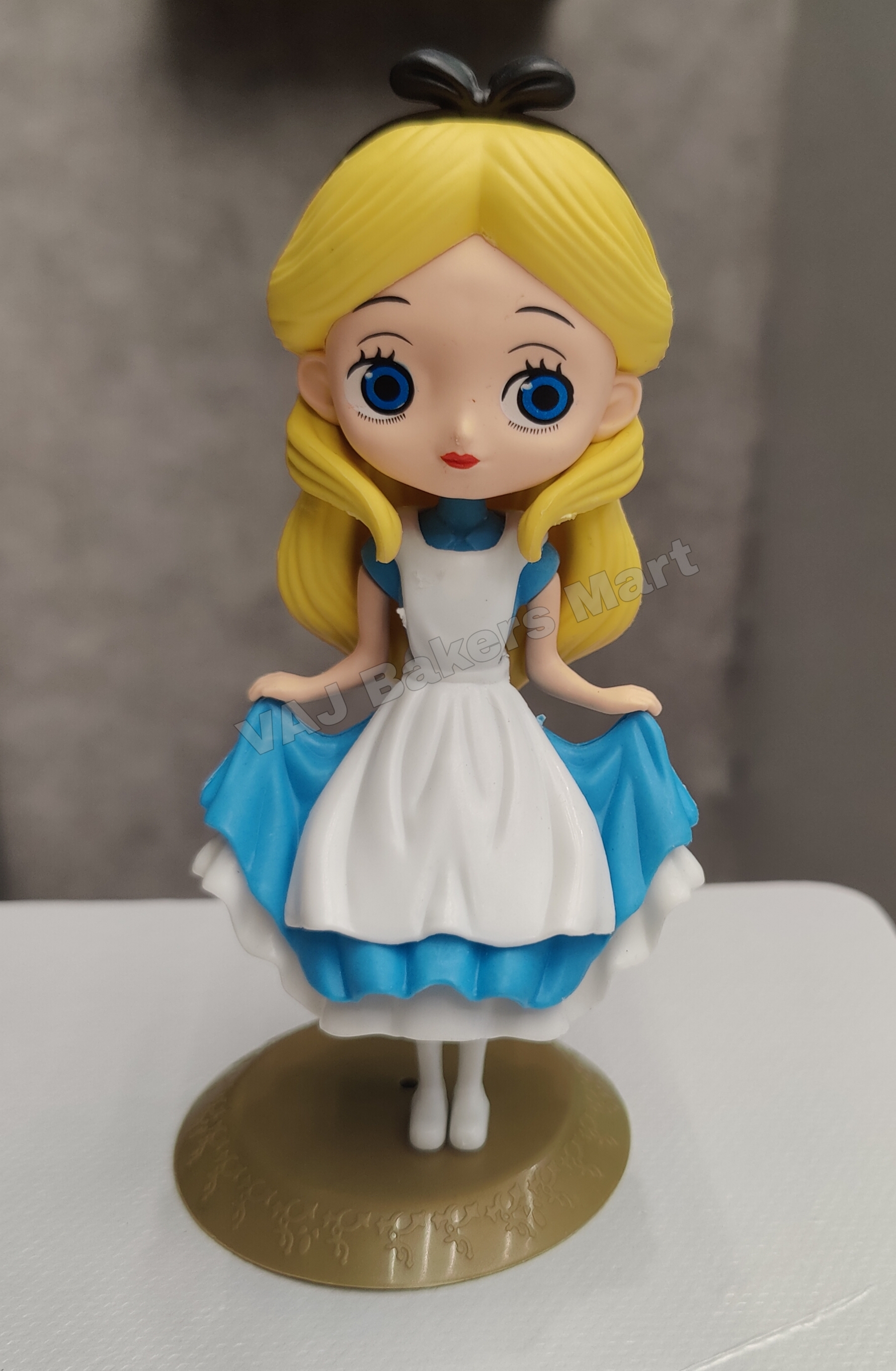 D2 Princess Figurine Cake Topper